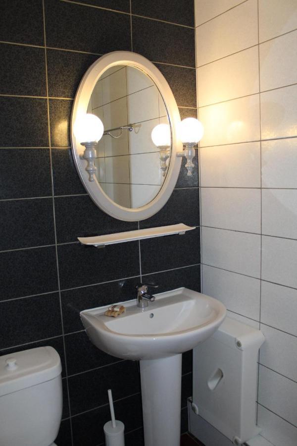 Maison Prades Chambre D'Hotes Bagian luar foto